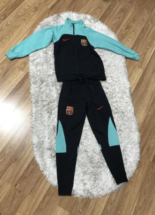 Спортивный костюм nike dri fit barcelona