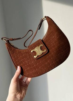 Есть видео сумка в стиле celine ava triomphe замша коричневая