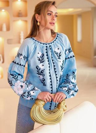 Голуба вишиванка жіноча бавовна