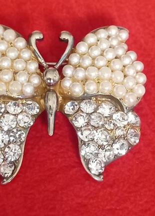 Красива, вінтажна брошка. англія.