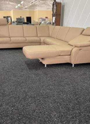 Виставковий шкіряний розкладний диван реклайнер polinova3 фото