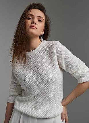 Женский весенний вязаный джемпер молочного цвета. модель 2731 trikobakh