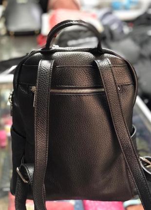 Італійський шкіряний рюкзак чорний жіночий5 фото