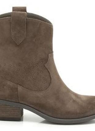 Clarks moonlit star taupe cowboy ковбойские ботинки битильоны замшевые  23.5-24 см — цена 585 грн в каталоге Ботинки ✓ Купить женские вещи по  доступной цене на Шафе | Украина #43288362