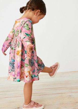 Сукня в квітковий принт з довгими рукавами для дівчинки8 фото