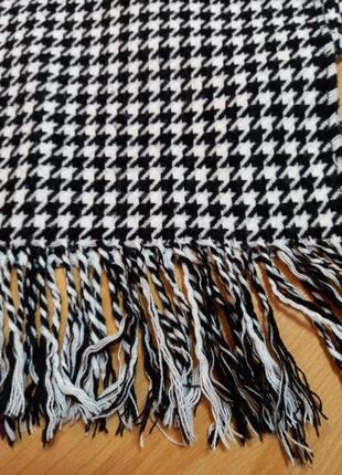 Шарф гусиная лапка черно-белый