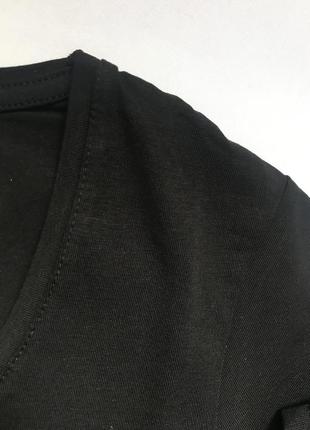 Женская черная футболка в стиле levi’s6 фото