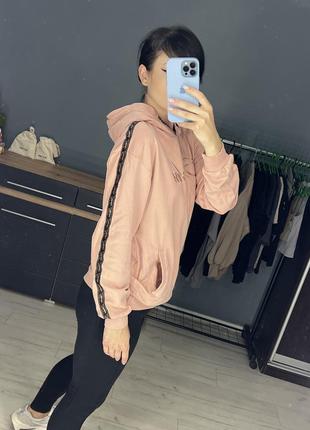 Кофта худи очень классная фирменная