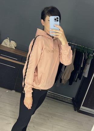 Кофта худи очень классная фирменная