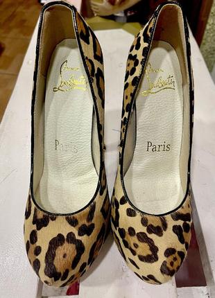 Шикарні леопардові туфлі фірмові