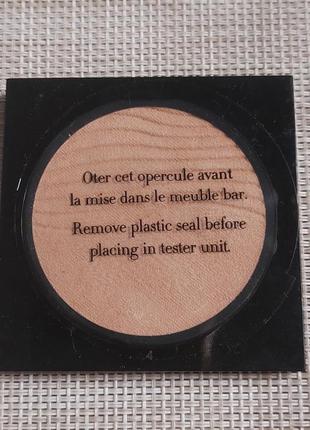 Giorgio armani luminous silk powder 4 testeur.