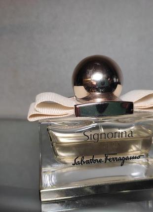 Духи signorina salvatore ferragamo