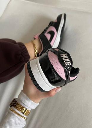 Женские кроссовки nike sb dunk low black pink lacquer найк данк черного с розовым цветами3 фото