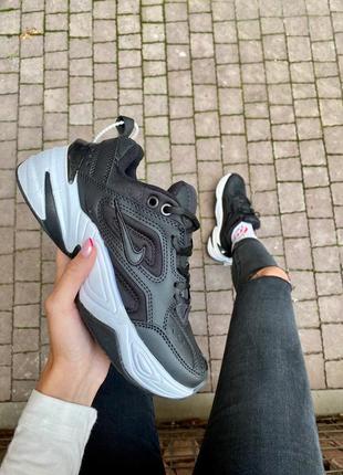 Кроссовки женские nike