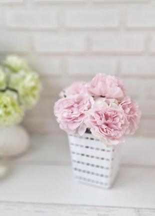 Букет штучних квітів ніжно-рожевий1 фото