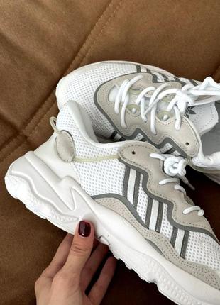 Кроссовки adidas ozweego white/grey4 фото