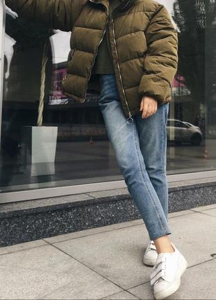 Джинси stradivarius