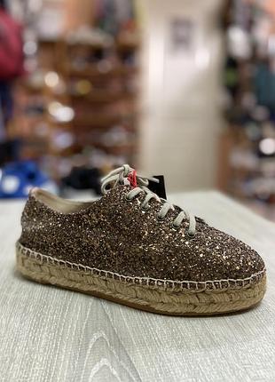 Туфлі sarah summer