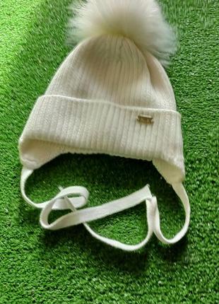 Тепленькая шапочка для малышей