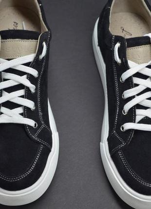 Подростковые и женские спортивные замшевые туфли черные с белым l-style 832312 фото