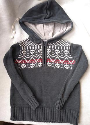 Светр з капюшоном, 104