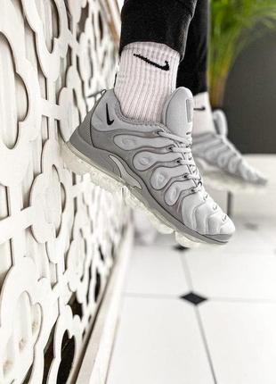 Мужские кроссовки  nike air vapormax plus "grey"4 фото