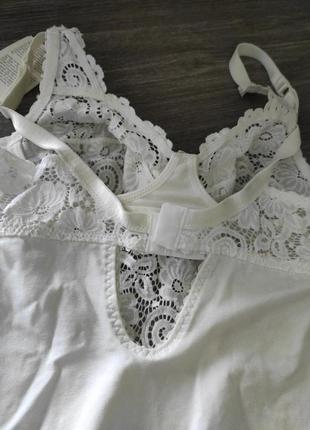 Красивый кружевной боди комбидресс