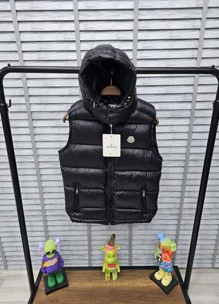 Moncler жилетка