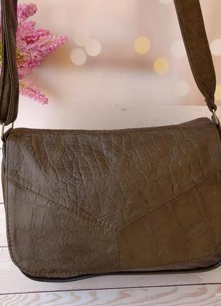 Жіноча сумка азіза - сумка з натуральної шкіри, колір коричнево-зелений  розміри:  24 см*19 см*8 см8 фото