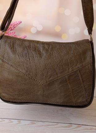 Жіноча сумка азіза - сумка з натуральної шкіри, колір коричнево-зелений  розміри:  24 см*19 см*8 см10 фото