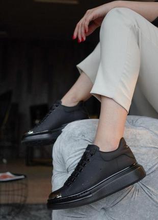 Alexander mcqueen шкіряні кросівки маквин чорного кольору (36-40)💜2 фото