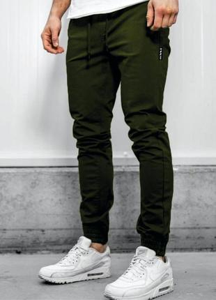 Брюки брюки мужские классические джоггеры джоггеры черные серые зеленые хаки синие джинсовые веснушки на весну демисезонные базовые повседневные3 фото