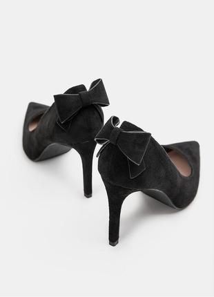 Черные замшевые туфли с бантом2 фото