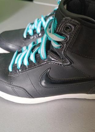 Ботинки женские nike