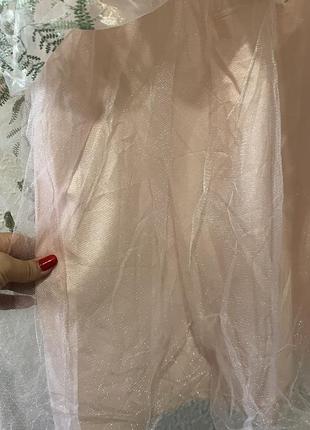 Шикарное платье с вышивкой / нежное платье розовое / пышное платье с вышивкой / пышное платье в цветочный принт / пудровое платье в цветочек8 фото