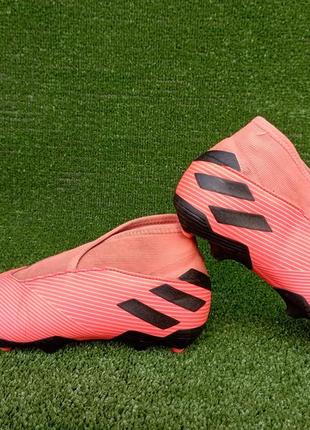 Дитячі футбольні бутси без шнурків шиповки adidas nemeziz8 фото