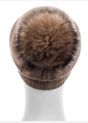 Зимова жіноча шапка на флісовій підкладці atrics капучино з хутряним помпоном ангора10 фото
