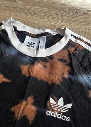 Футболка adidas ttye dye