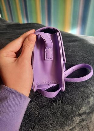 Нова сумочка клатч крос боді від sinsay  гарного бузкового кольору6 фото