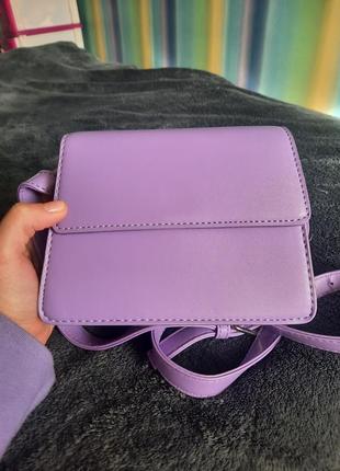 Нова сумочка клатч крос боді від sinsay  гарного бузкового кольору5 фото