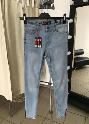 Женские брендовые джинсы