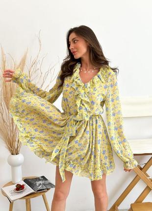 Захватывающее платье из шифона с цветочным принтом7 фото