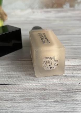 Тональна основа givenchy prisme libre skin-caring matte3 фото