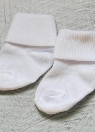 Носки для новорожденных (0-6 мес.) молочные/белые1 фото