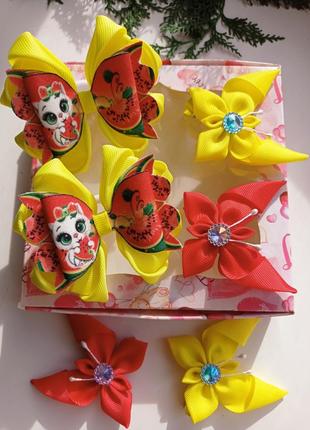 Бантики з  котиком та метелики