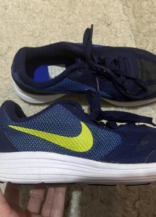 Легкие кроссовки, весна, лето nike
