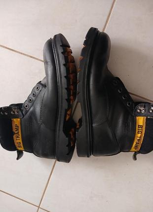 Черные утепленные зимние кожаные мужские ботинки сапоги на шнурках tramp3 фото