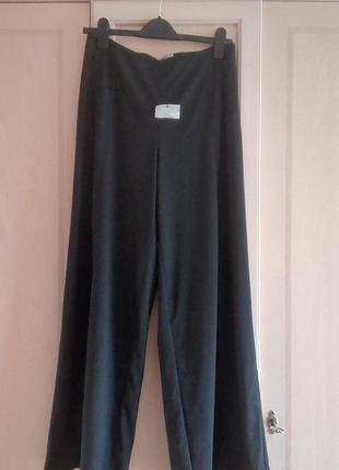 Стильные новые с этикетками шерстяные брюки палаццо от sarah pacini.1 фото