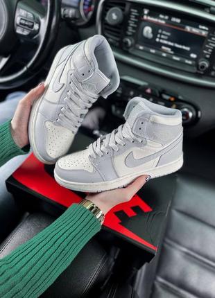 Женские кроссовки jordan 1 high люкс качество4 фото