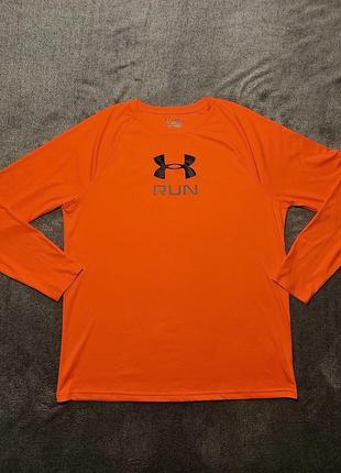 Футболка under armour run